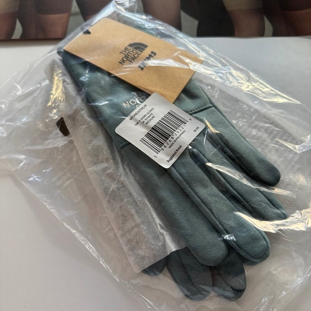The North Face x Skims Gloves - Medium, Kyanite